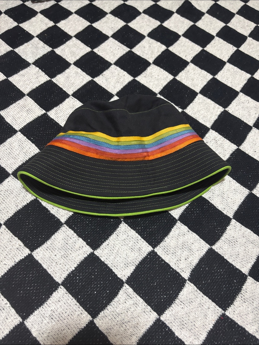 Y2K Kenneth Cole Bucket Hat Rainbow Stripe